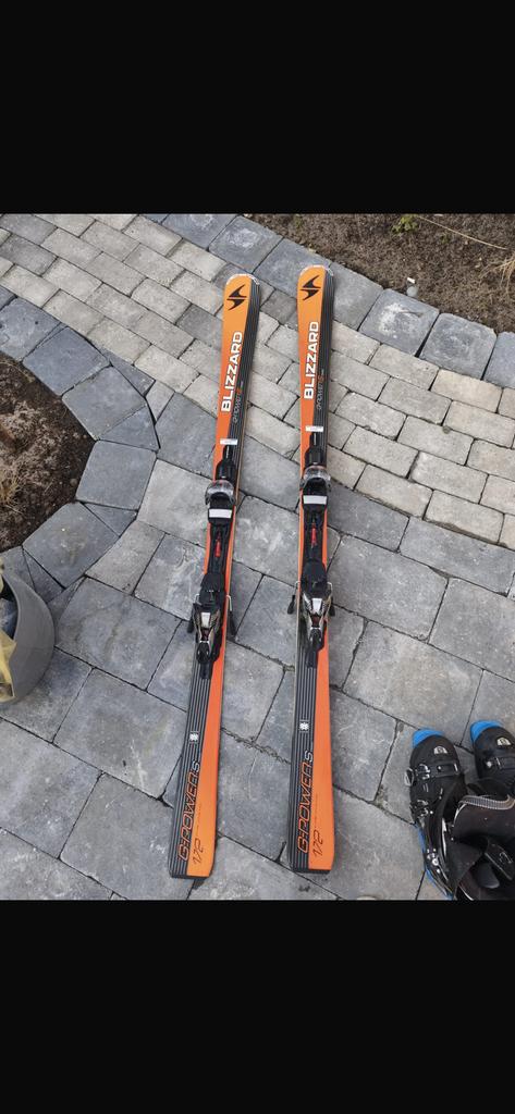 Ski latten merk Blizzard, Sport en Fitness, Skiën en Langlaufen, 160 tot 180 cm, Zo goed als nieuw, Ski's, Ophalen
