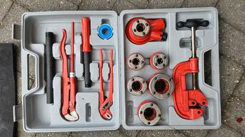 JK draadsnijset compleet in koffer beschikbaar voor biedingen