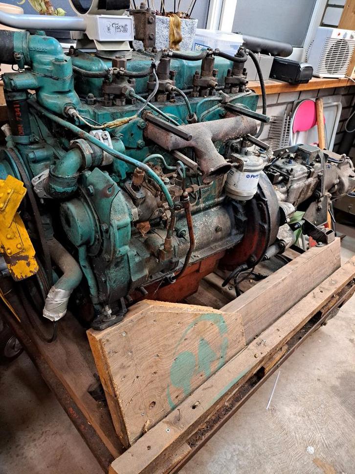 Land Rover Series Motor  3.3 Perkins, Auto-onderdelen, Motor en Toebehoren, Land Rover, Gebruikt, Ophalen of Verzenden