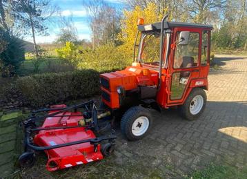 HAKO 3800D smalspoor trekker met maaidek. Zeer compleet. 