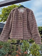 Nieuw nep bont jasje Only Carmakoma maat 42, Kleding | Dames, Jassen | Winter, Ophalen of Verzenden, Nieuw, Maat 42/44 (L), Beige