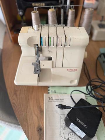 Naaimachine singer ultralock beschikbaar voor biedingen