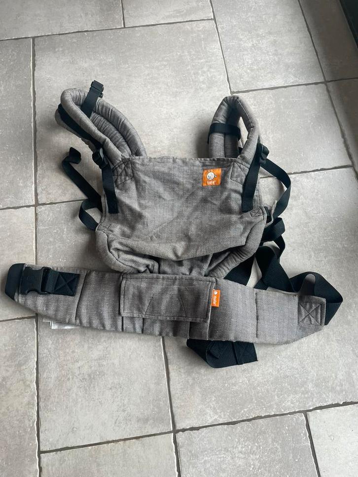 Tula draagzak free to grow, Kinderen en Baby's, Babydragers en Draagdoeken, Zo goed als nieuw, Draagzak, Buik of Rug, Overige merken
