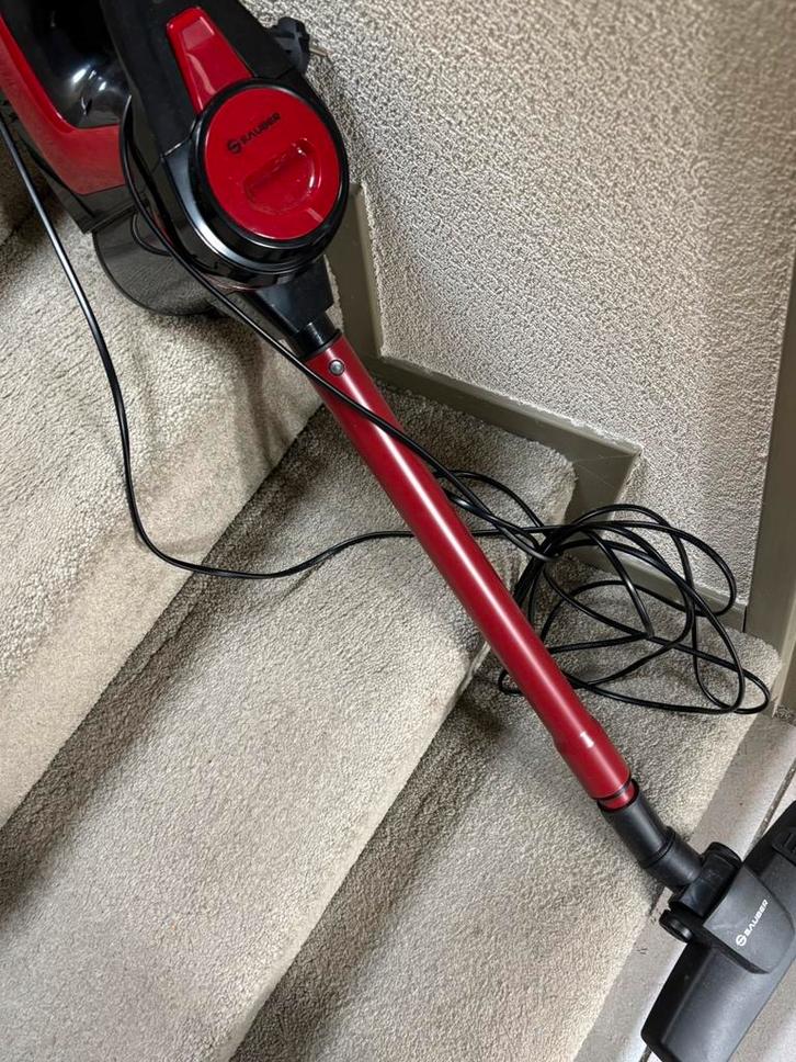 stofzuiger Compacte handstofzuiger., Witgoed en Apparatuur, Stofzuigers, Zo goed als nieuw, Stofzuiger, Minder dan 1200 watt, Reservoir