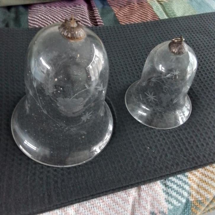 2 Nostalgische Glazen Klokken - Kerstdecoratie, Antiek en Kunst, Antiek | Glas en Kristal, Ophalen