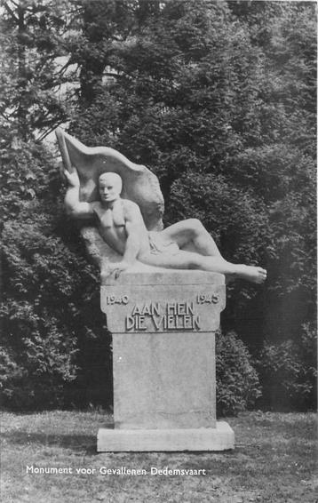 (388-104-017) Dedemsvaart Monument voor Gevallenen beschikbaar voor biedingen
