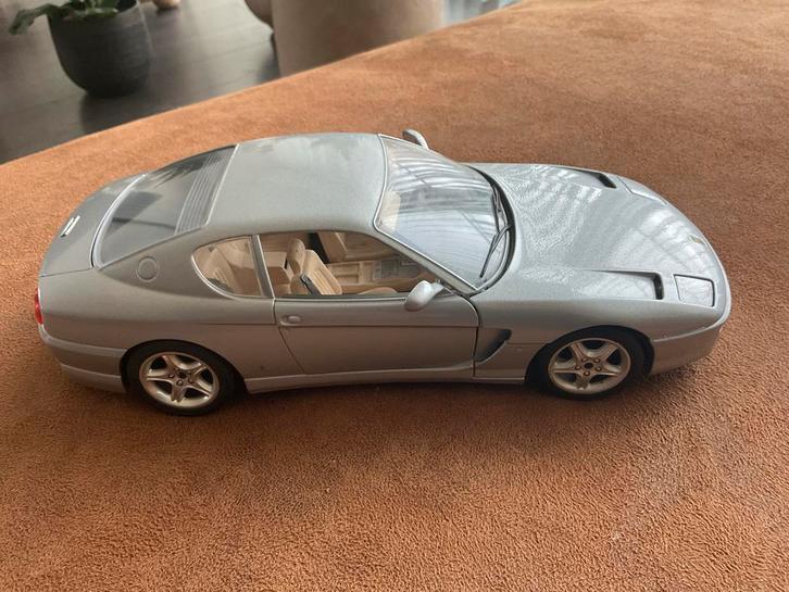 Ferrari 456GT 1992 - 1/18 Modelauto, Hobby en Vrije tijd, Modelauto's | 1:18, Zo goed als nieuw, Auto, Overige merken, Ophalen