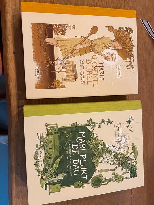 Mari Maris Kookboeken - Groente Bijbel & Plukt de Dag, Boeken, Kookboeken, Zo goed als nieuw, Voorgerechten en Soepen, Nederland en België