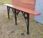 Lange hangtafel met gietijzeren onderstel, Ophalen, Zo goed als nieuw