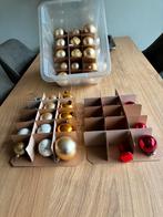 Container vol met 45 rode & goudkleurige antieke kerstballen, Ophalen, Zo goed als nieuw