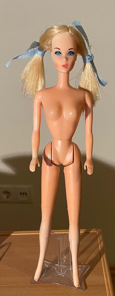 Mooie vintage Barbie,  MATTEL INC 1966 KOREA, Verzamelen, Poppen, Zo goed als nieuw, Fashion Doll, Ophalen