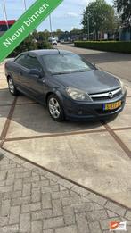 Opel Astra TwinTop 1.6 Enjoy, Voorwielaandrijving, 745 kg, 4 cilinders, Cabriolet