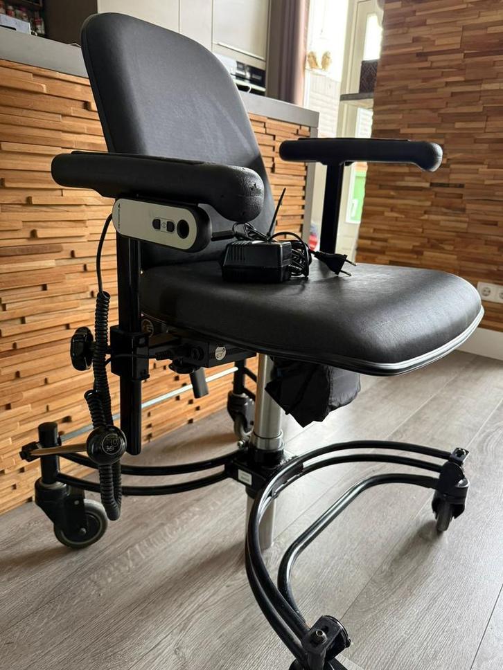 Trippel stoel euroflex, Diversen, Verpleegmiddelen, Zo goed als nieuw, Ophalen