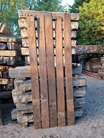 Hardhouten damwand 3cm dik 350cm lang beschikbaar voor biedingen