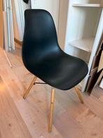 4x Zwarte Kwantum Eetkamerstoel, Huis en Inrichting, Stoelen, Ophalen, Kunststof, Gebruikt, Zwart