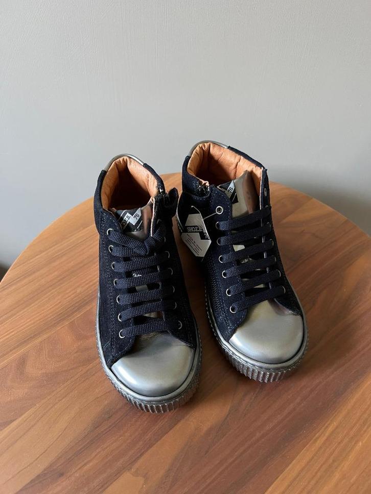 Nieuw 110€ halfhoge blauwe leren kwaliteits schoenen; mt 29, Kinderen en Baby's, Kinderkleding | Schoenen en Sokken, Nieuw, Schoenen