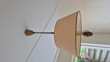 Geel kopere hanglamp beschikbaar voor biedingen