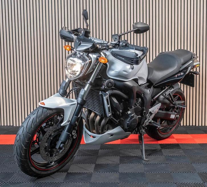 *VERKOCHT* YAMAHA FZ 6 FAZER S2 (bj 2009), Motoren, Motoren | Yamaha, Bedrijf, Toermotor, meer dan 35 kW
