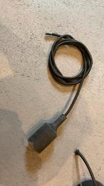 Plafondkap en rubberen fitting voor lamp met snoer, Ophalen of Verzenden, Zo goed als nieuw, Kabel of Snoer