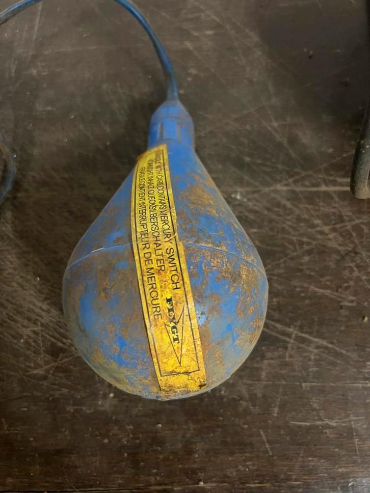 4x Elektrische Kwikvlotters - Flygt, Doe-het-zelf en Verbouw, Elektra en Kabels, Gebruikt, Schakelaar, Ophalen of Verzenden