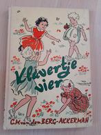 KLAVERTJE VIER door CM van den Berg-Akkerman, Boeken, Kinderboeken | Jeugd | onder 10 jaar, Ophalen of Verzenden, Gelezen, Fictie algemeen