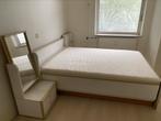 Bed 140x200 met 2 nachtkastjes en spiegel, Huis en Inrichting, Gebruikt, Twijfelaar, 200 cm, Hout