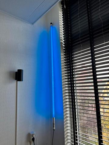Blauwe Design Lamp beschikbaar voor biedingen