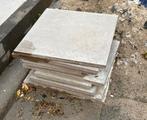 Gratis tegels, beton kleur 3 cm dik en zwarte blokken, Ophalen, Zo goed als nieuw, 10 m² of meer, Beton