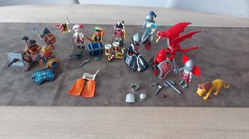 Partij Playmobile ridders Vikingen en piraat draak beschikbaar voor biedingen