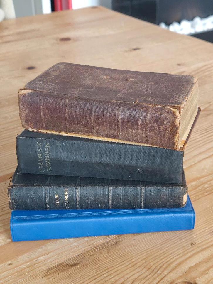 Mini bijbels (nt) en psalmenboeken 1937 - 1938, Antiek en Kunst, Curiosa en Brocante, Ophalen of Verzenden