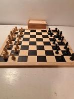 Houten schaakspel  - damspel, Hobby en Vrije tijd, Gezelschapsspellen | Bordspellen, Ophalen of Verzenden, Zo goed als nieuw