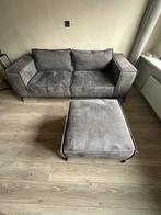 Mooie suède bank met hocker - zachte prijs!, Ophalen, Gebruikt, Driepersoons, 75 tot 100 cm