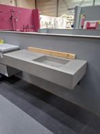 Betonnen wastafel, Ophalen, Nieuw