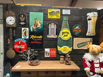 Diverse decoratie emaille mancave bar pub enz beschikbaar voor biedingen