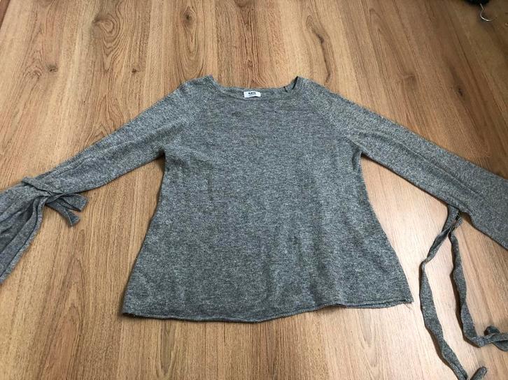 Kate laltramoda grijze met wol wollen trui m, Kleding | Dames, Truien en Vesten, Zo goed als nieuw, Maat 38/40 (M), Grijs, Ophalen of Verzenden