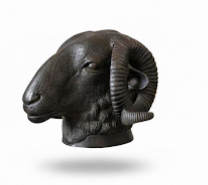 Indrukwekkend paar bronzen sculpturen: Rammenkoppen, Antiek en Kunst, Kunst | Beelden en Houtsnijwerken, Ophalen of Verzenden