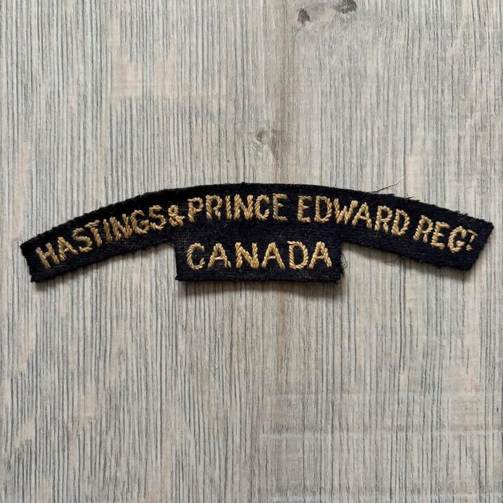 Hasting & Prince Edward Regt. embleem WO2, Verzamelen, Militaria | Tweede Wereldoorlog, Ophalen of Verzenden