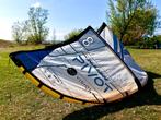 Naish Pivot Nvision - 8m - (ZGAN), Watersport en Boten, Kitesurfen, Geen board, Ophalen of Verzenden, Zo goed als nieuw, 9 m²