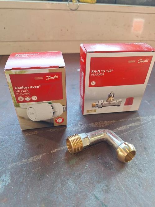 Partij Danfoss radiator thermostaatkraan en knop set, Doe-het-zelf en Verbouw, Thermostaten, Nieuw, Ophalen of Verzenden