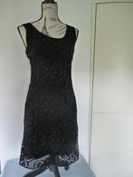 elegante zwarte kanten open jurk van Moglie, mt M, Maat 38/40 (M), Zwart, Ophalen of Verzenden, Zo goed als nieuw