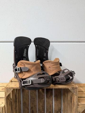 Burton malavita snowboard binding maat L leather beschikbaar voor biedingen