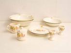 10 delig servies 25818, Ophalen of Verzenden, Gebruikt, Overige stijlen, Schaal of Schalen