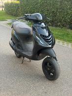 Zip 2 takt 70cc nette staat., Fietsen en Brommers, Scooters | Piaggio, Ophalen, Tweetakt, Zip, Zo goed als nieuw