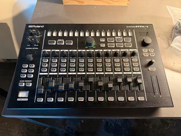 Roland MX-1 beschikbaar voor biedingen