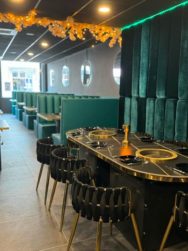 Restaurant horeca ter overname in Spijkenisse centrum, Huis en Inrichting, Complete eetkamers, Zo goed als nieuw, 8 stoelen of meer
