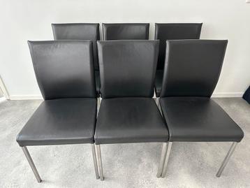 NU OF NOOIT: 6 (of 4) Leren/ RVS eetkamer stoelen ZGAN beschikbaar voor biedingen