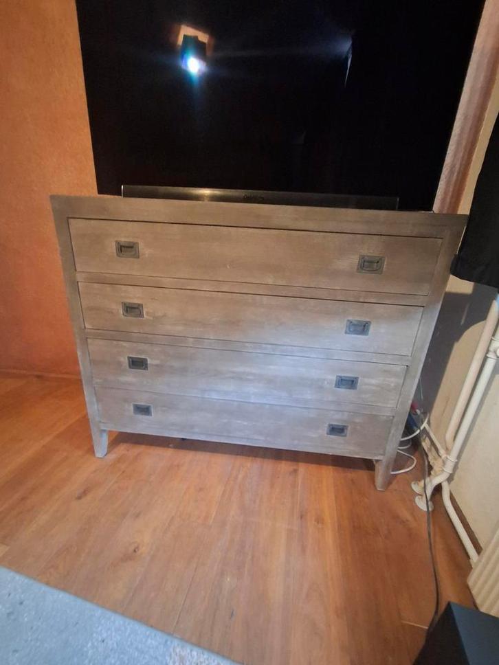 Goossens Dressoir + Bijpassende Nachtkastjes, Huis en Inrichting, Kasten | Dressoirs, Gebruikt, 150 tot 200 cm, 50 tot 75 cm, Met lade(s)