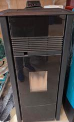 Pelletkachel - Efficiënte Verwarming, Huis en Inrichting, Kachels, Ophalen, Gebruikt, Pelletkachel, Vrijstaand