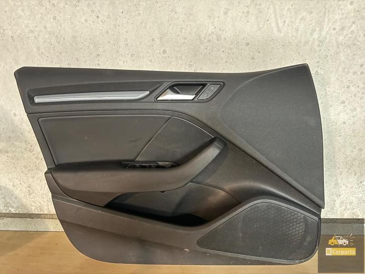 Deur bekleding AUDI A3 S3 RS3 Links voor portier 8V4867105, Auto-onderdelen, Interieur en Bekleding, Audi, Gebruikt, Ophalen of Verzenden