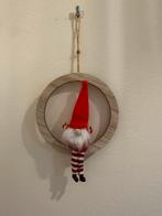 Leuk kerstornament - houten ring met kerstkabouter, Diversen, Kerst, Ophalen of Verzenden, Zo goed als nieuw